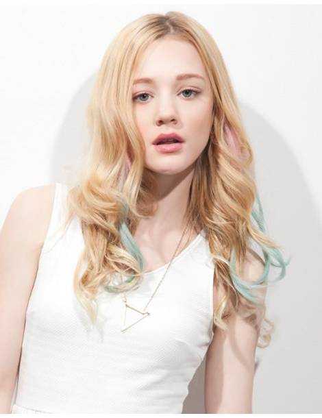Extensions de cheveux a clip Extensions de cheveux a clip extensions a clips colores bouclé romance curl Honey drew-8 spotlig...