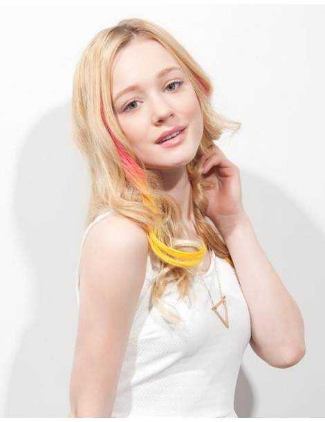 Extensions de cheveux a clip Extensions de cheveux a clip extensions a clips colores bouclé romance curl Pink Banana-8 spotli...