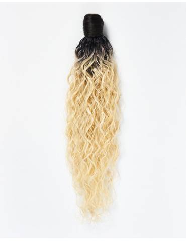 postiche queue de cheval long et ondulé FRISKY The Feme Collection Ponytail