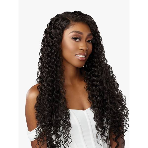 Découvrez la perruque longue bouclée Bare Lace Glueless. Découvrez la perruque longue bouclée Bare Lace Glueless.